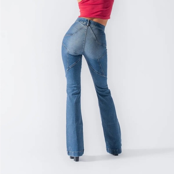 Revice Venus Flare jeans - Picture 1 of 8